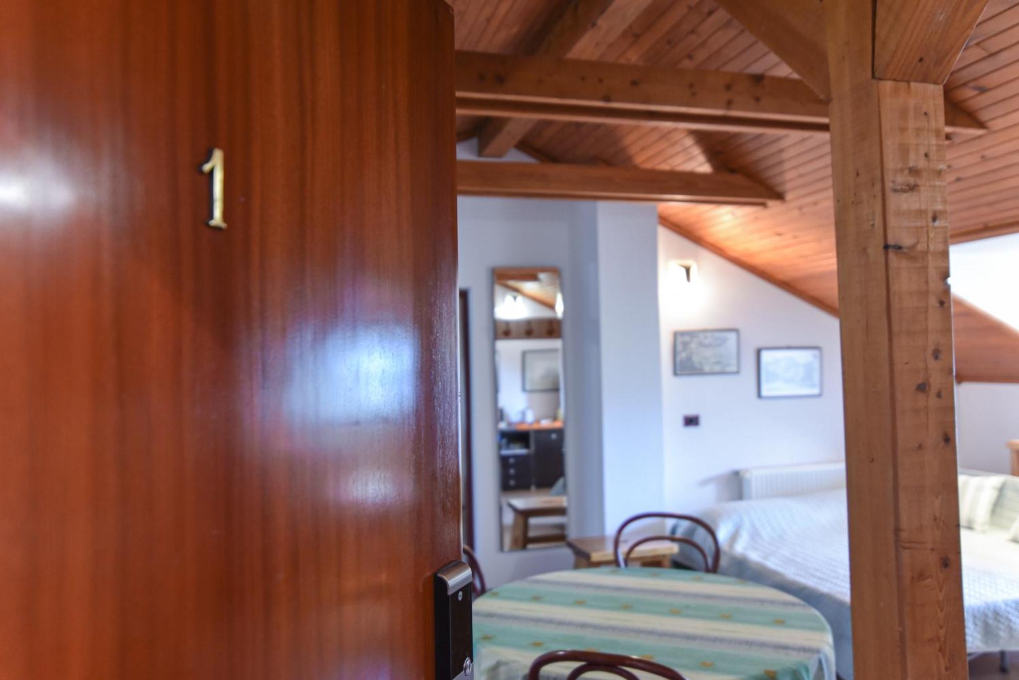 Apartments Villa Vosilla โอปาติยา ภายนอก รูปภาพ